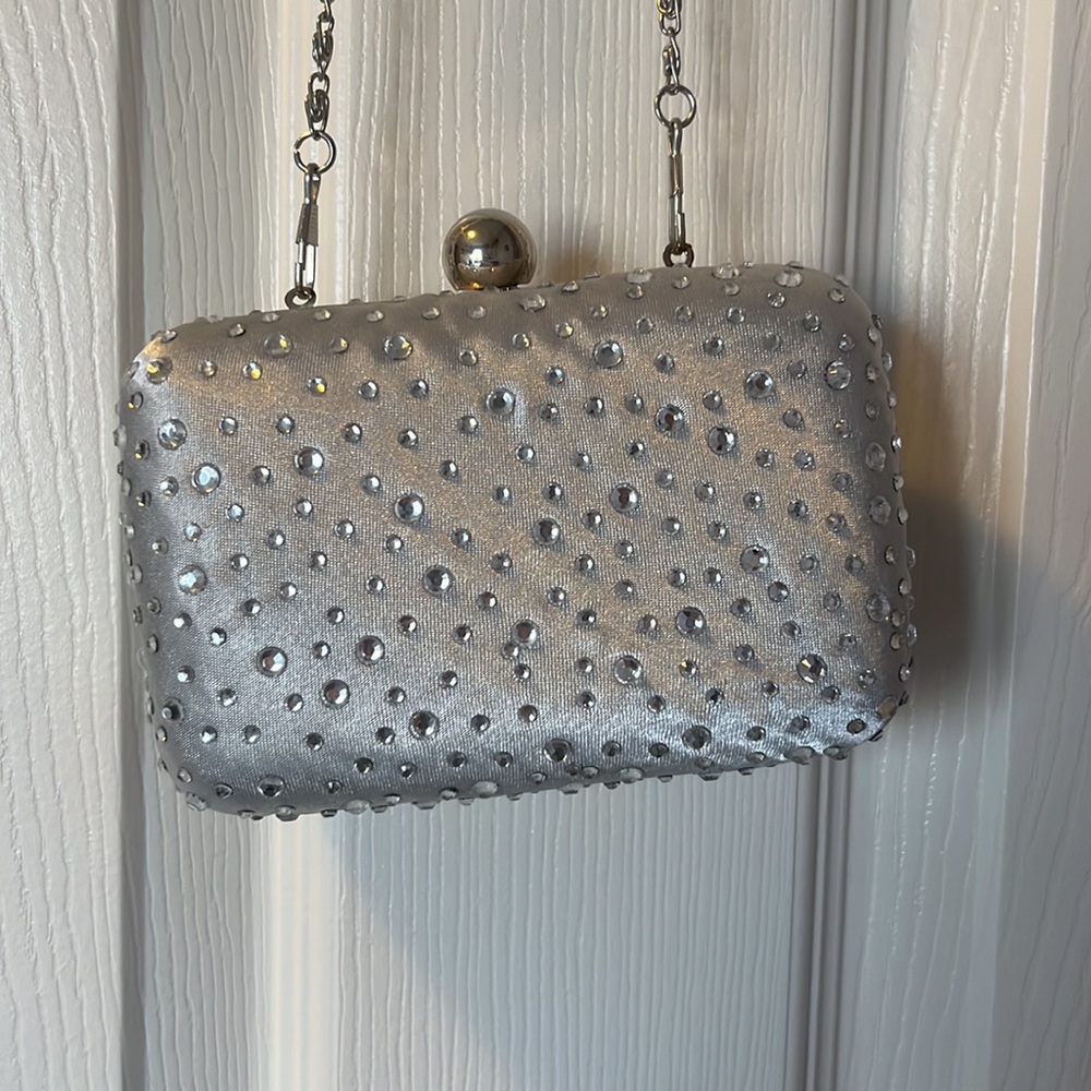 Evening Purse Clutch or Shoulder Silver Satiny Metallic Gems Wedding Used Once